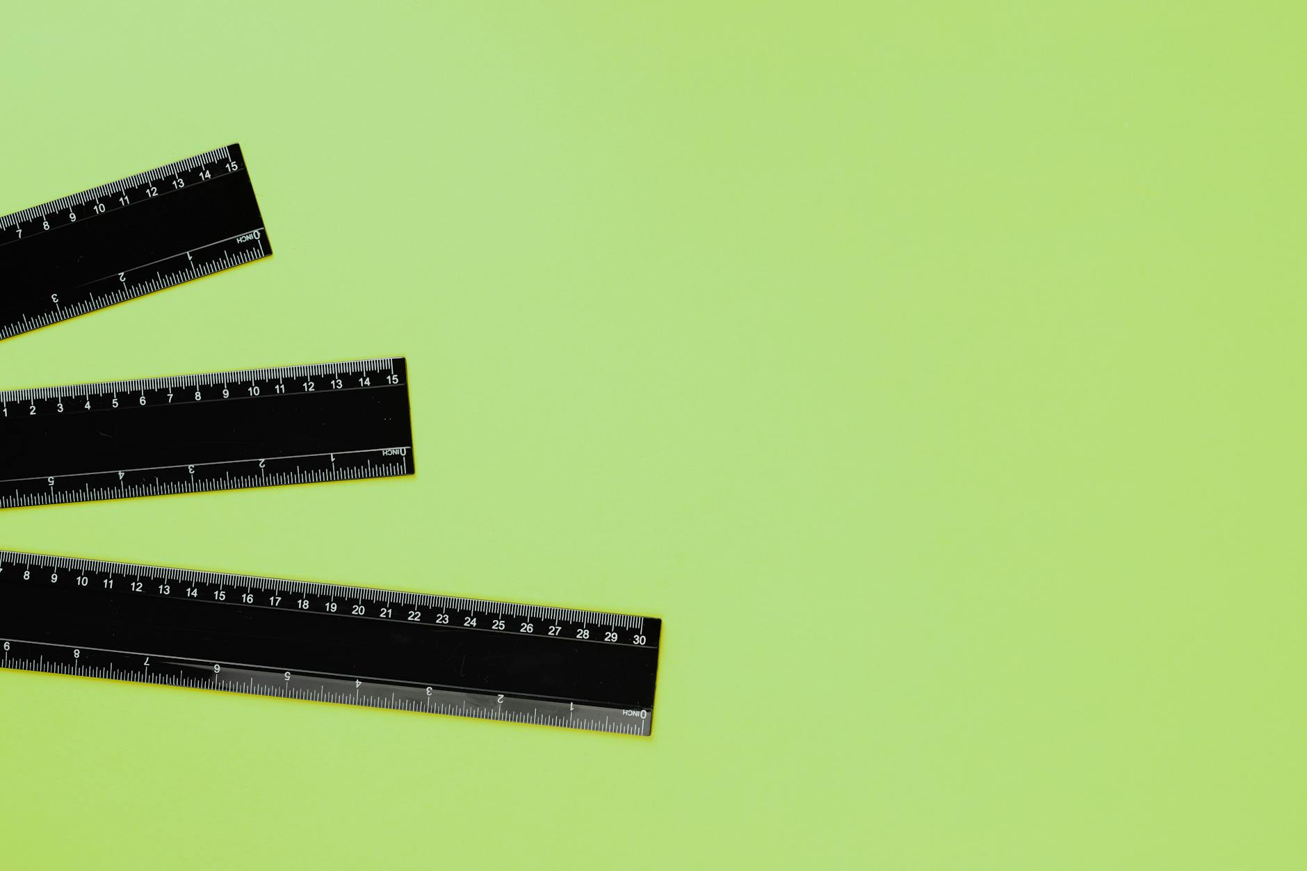 30 cm to Inches: My Practical Guide to Easy Conversions