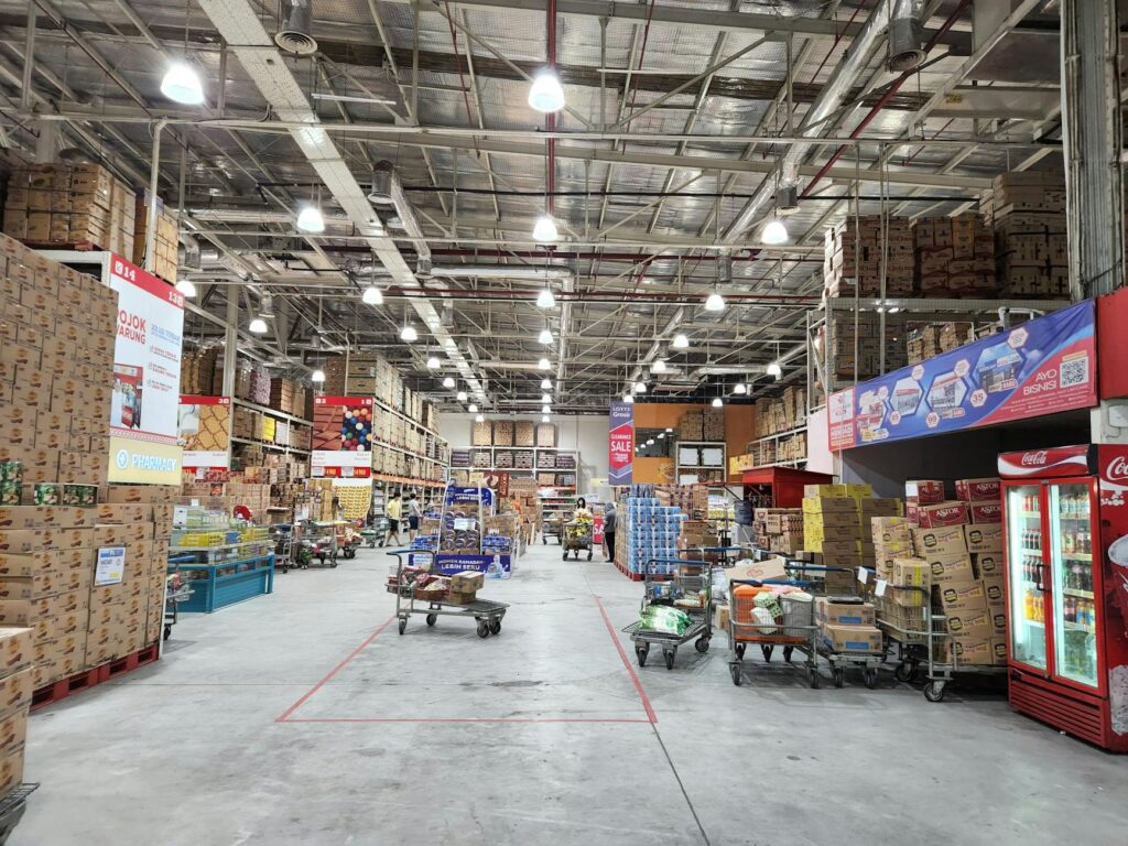 warehouse club interior